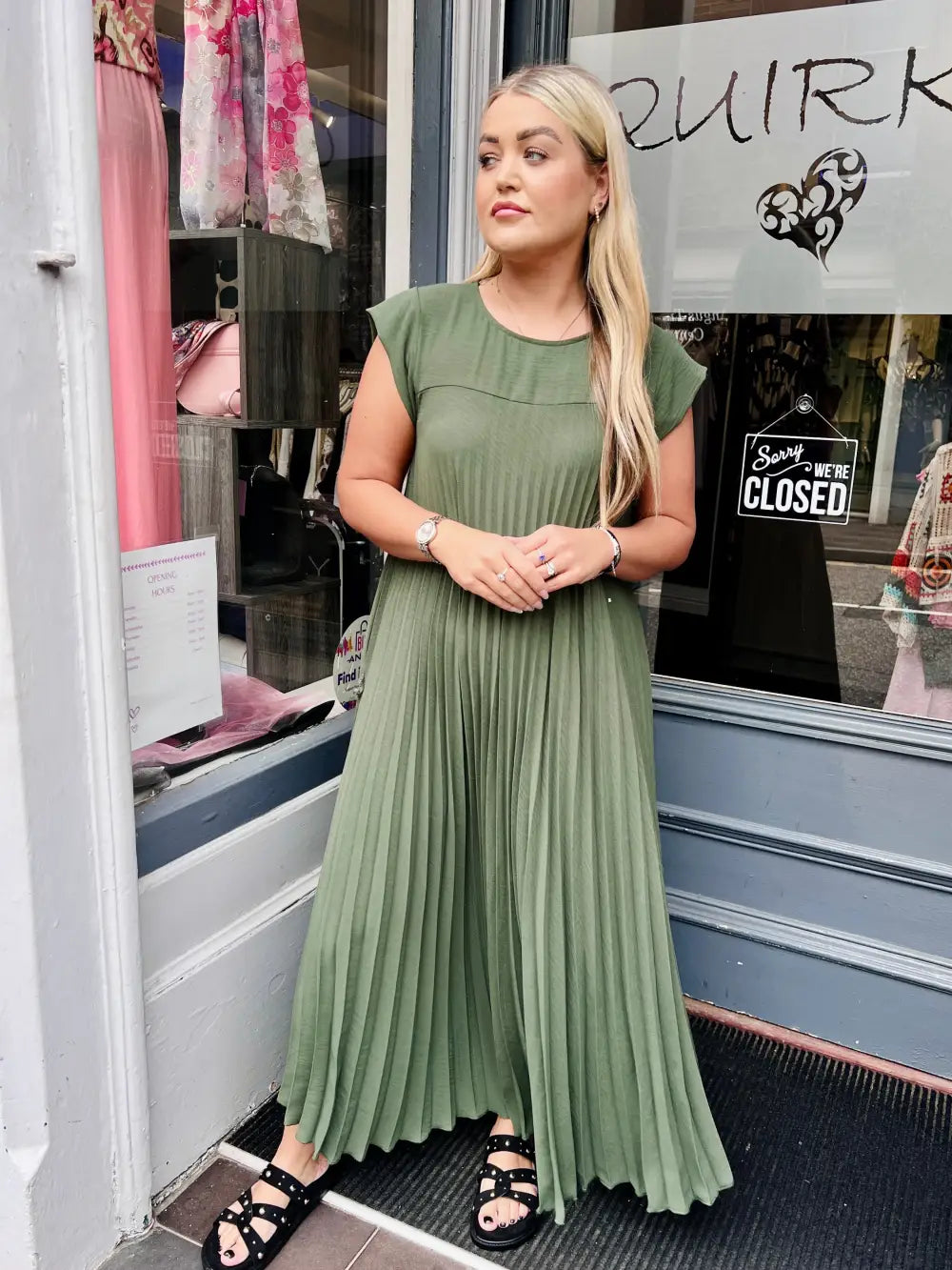 Safira Pleated Maxi Dress KHAKI