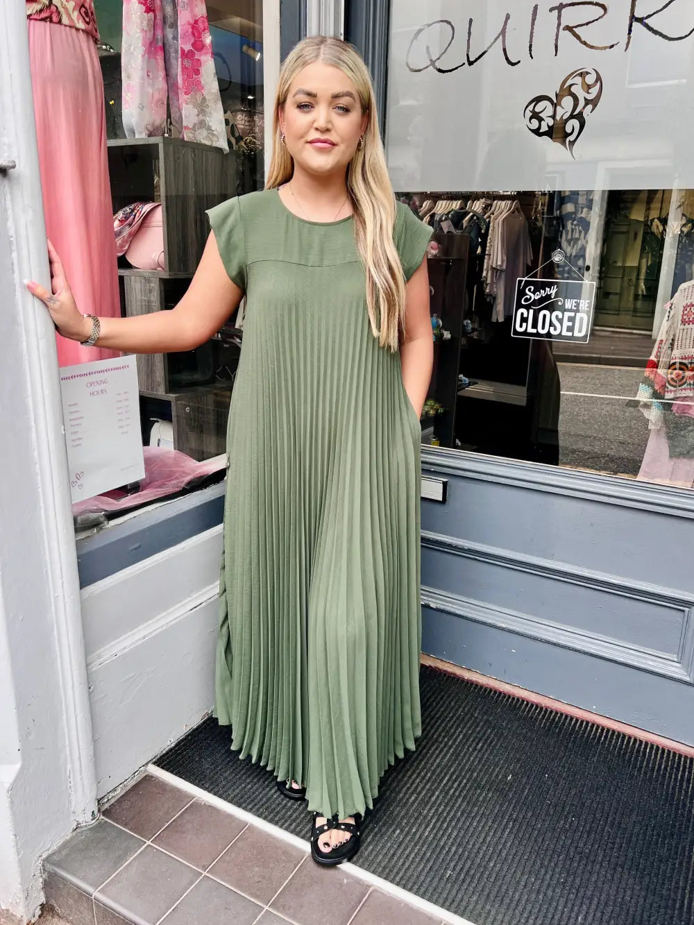 Safira Pleated Maxi Dress KHAKI