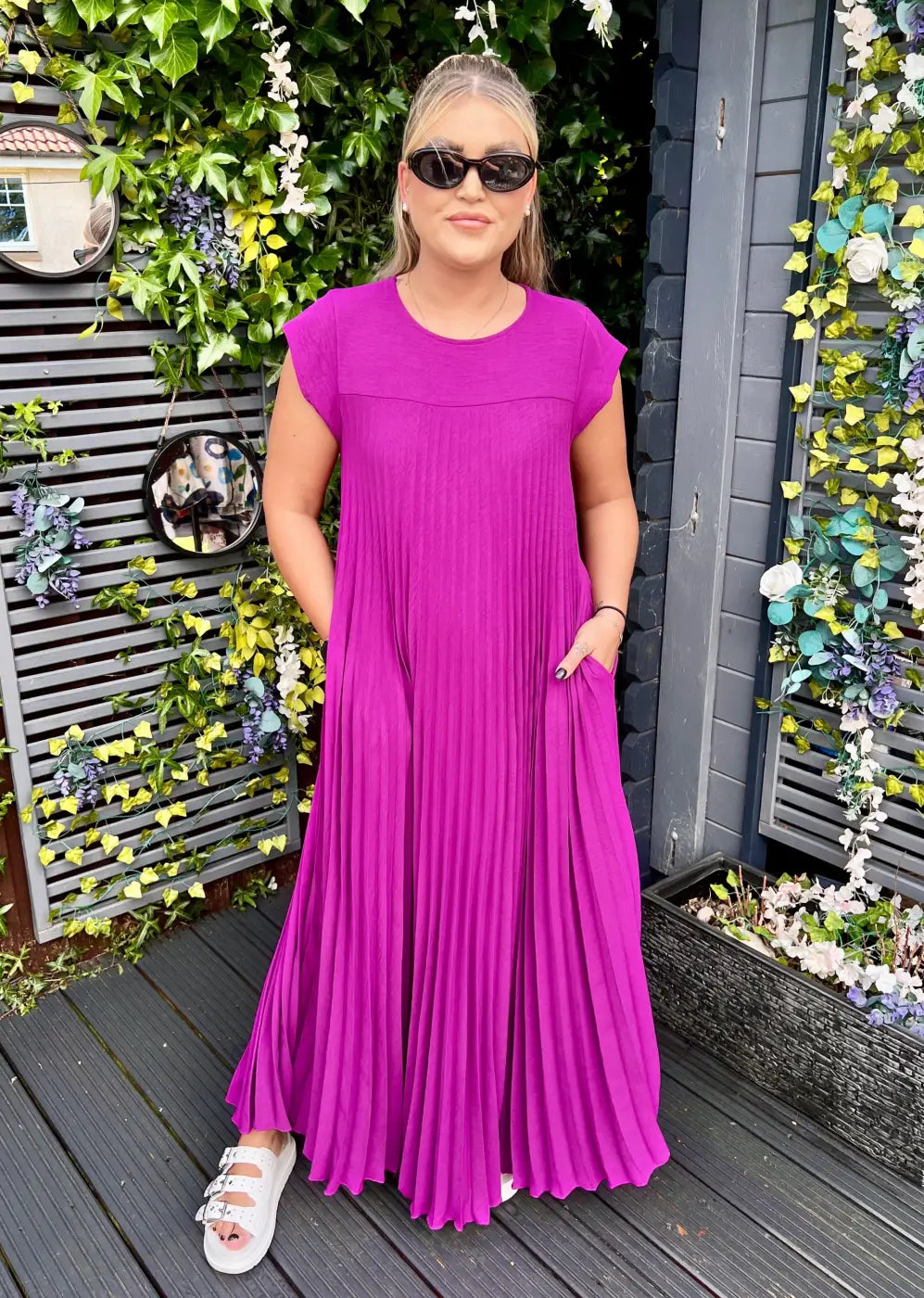Safira Pleated Maxi Dress MAGENTA
