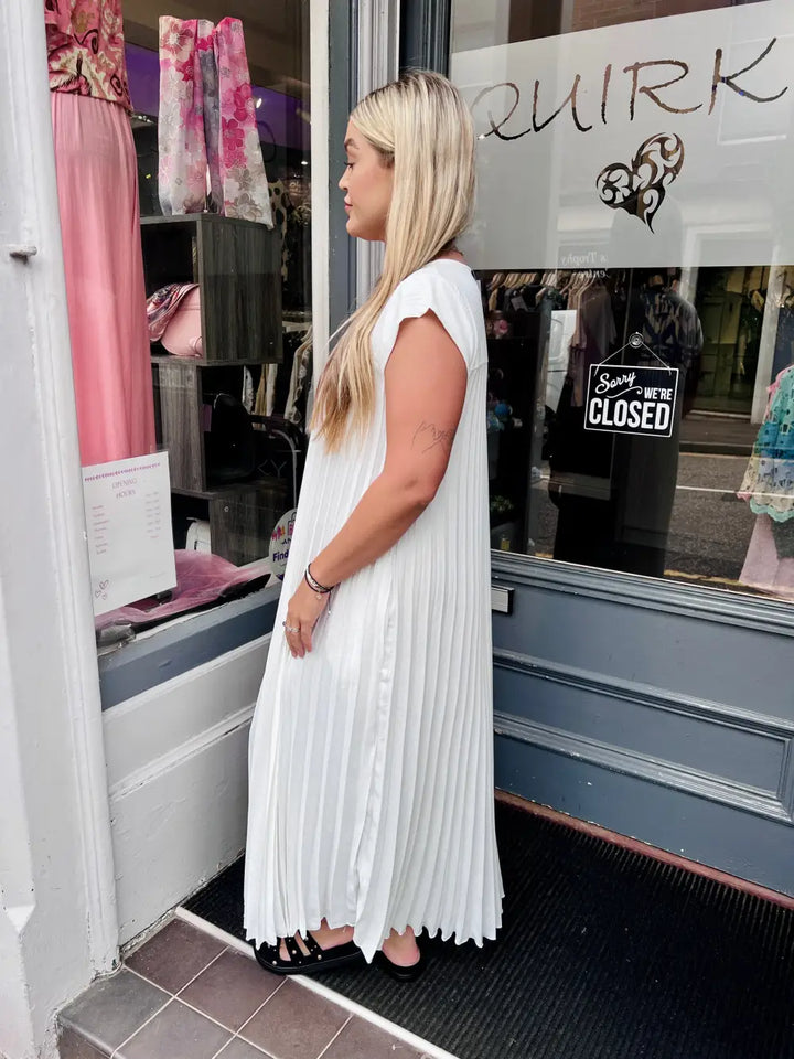 Safira Pleated Maxi Dress WHITE