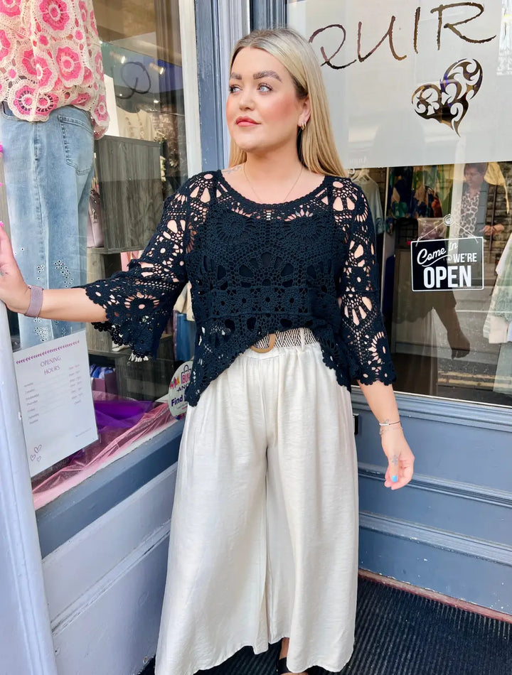 Saskia Crochet With Vest BLACK
