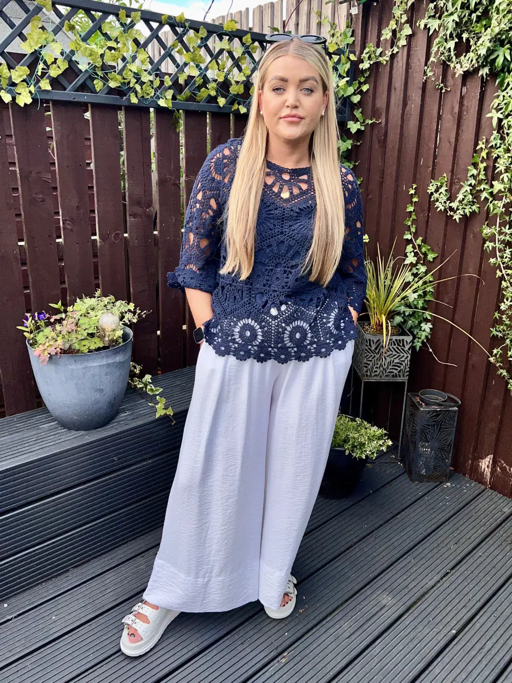 Saskia Crochet With Vest NAVY