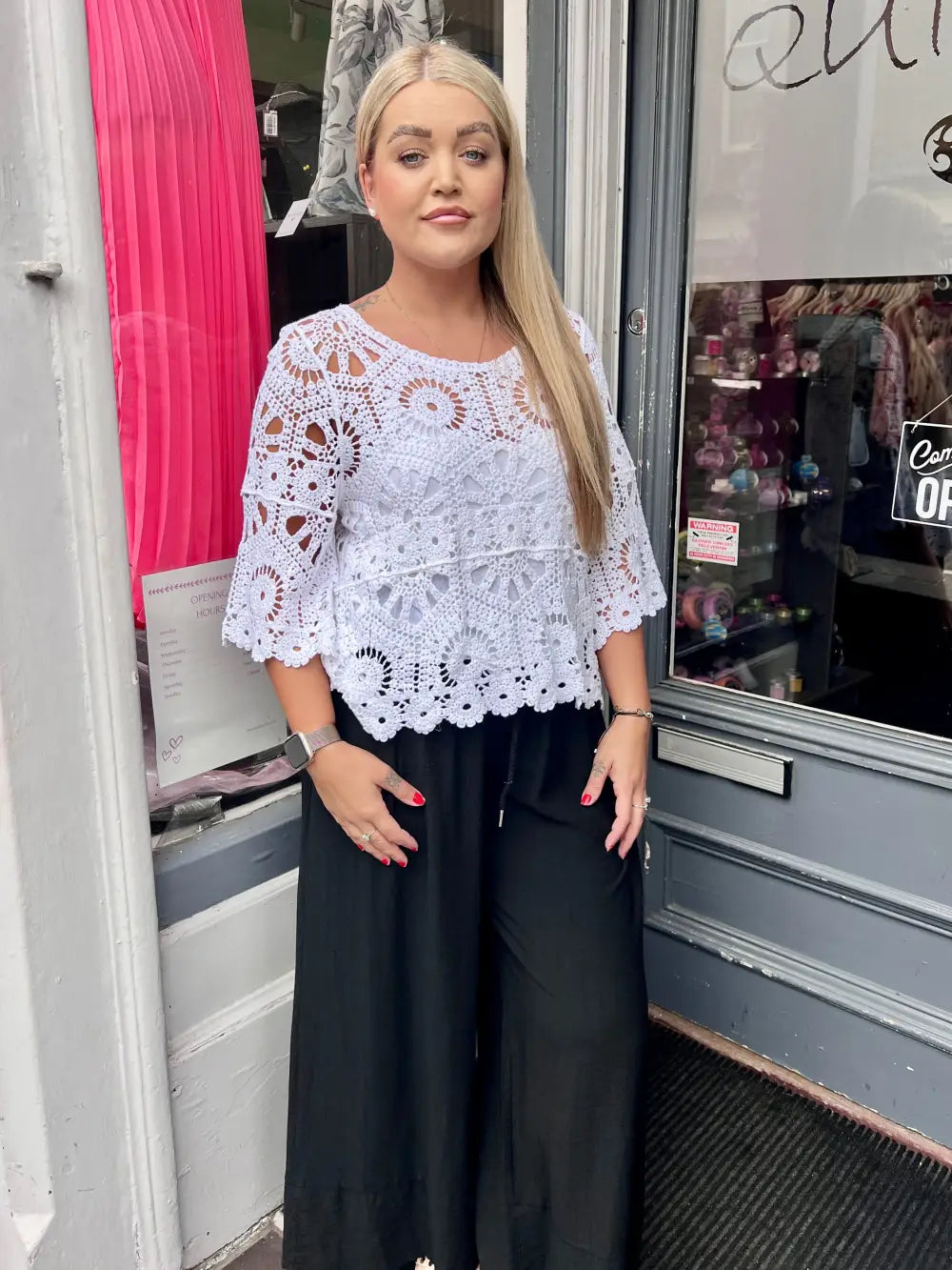Saskia Crochet With Vest WHITE
