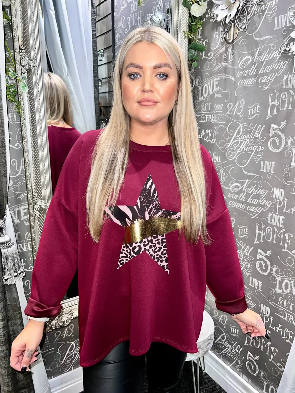 Scarlett Foil Star Top WINE