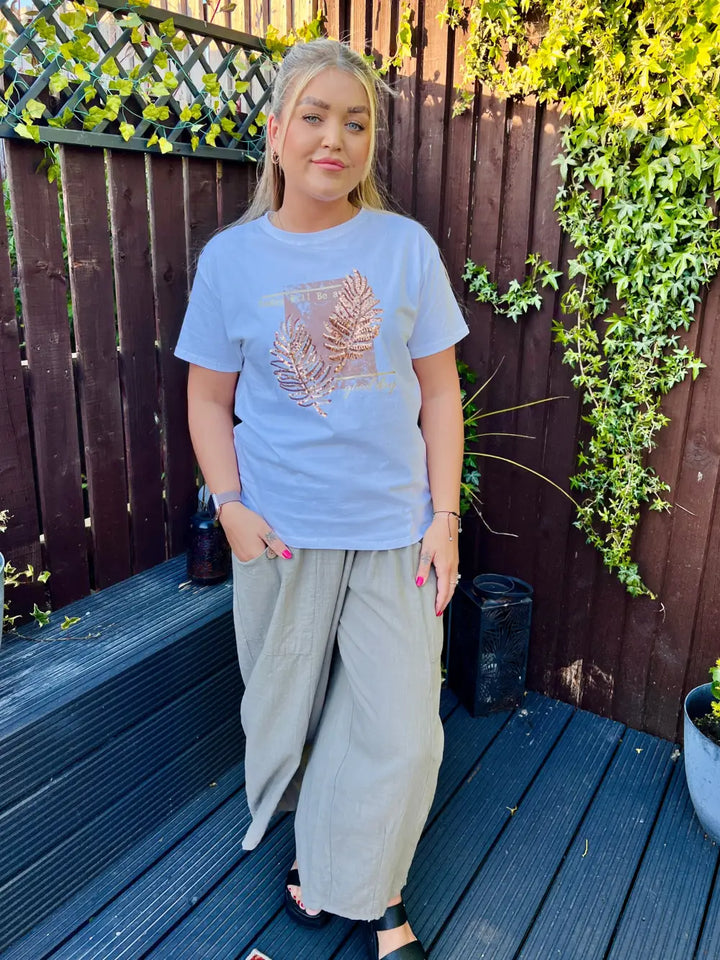 Sequin Feather Embossed T-Shirt WHITE