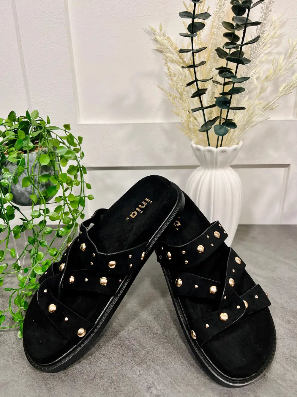 Tara Gold Stud Sandals BLACK - size 3 (36)