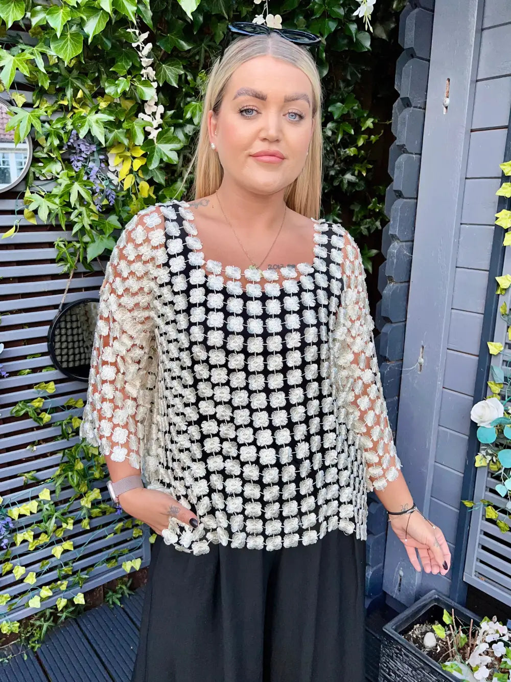 Taryn Floral Lace Top CHAMPAGNE