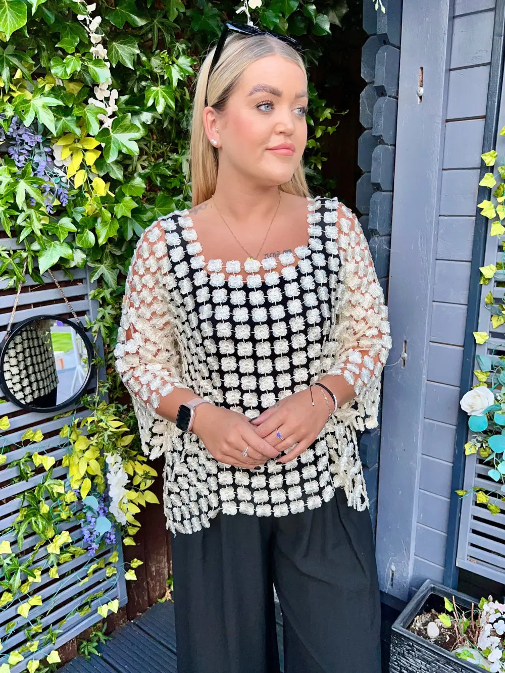 Taryn Floral Lace Top CHAMPAGNE