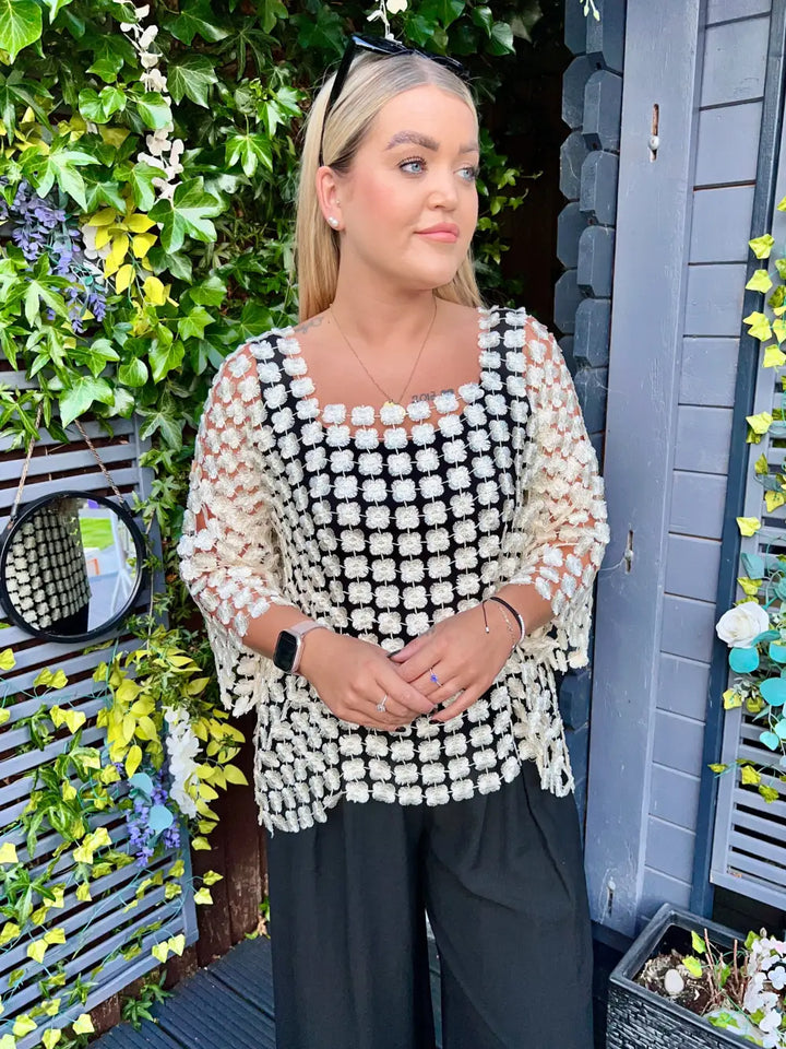 Taryn Floral Lace Top CHAMPAGNE