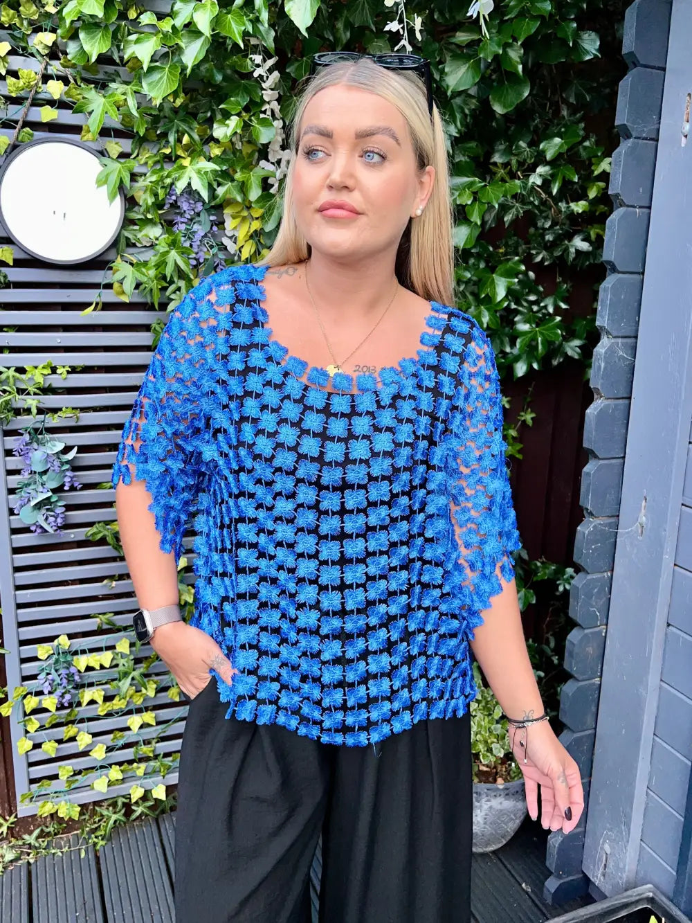 Taryn Floral Lace Top ROYAL