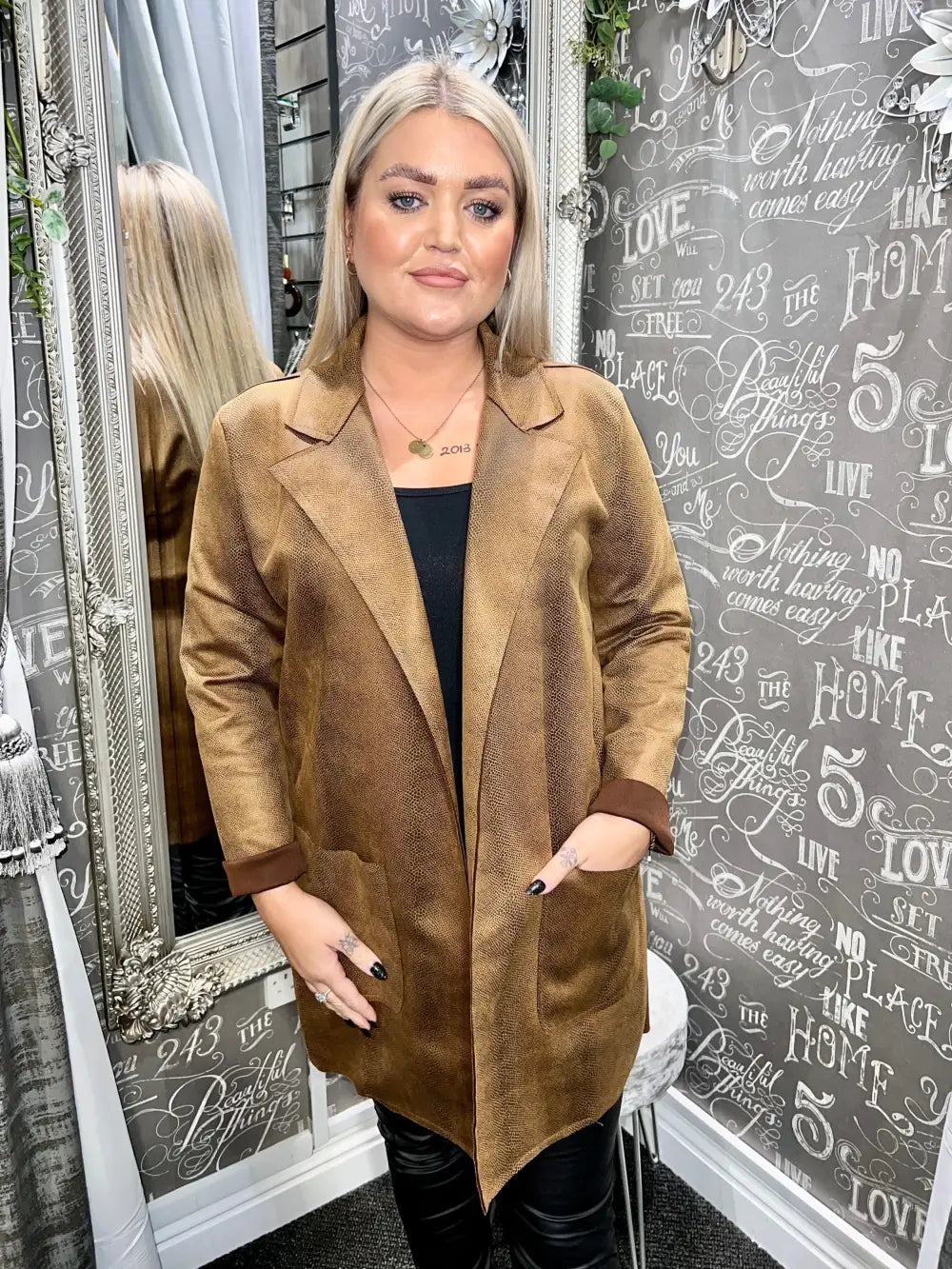 Taylor Snakeskin Design Coat TAN