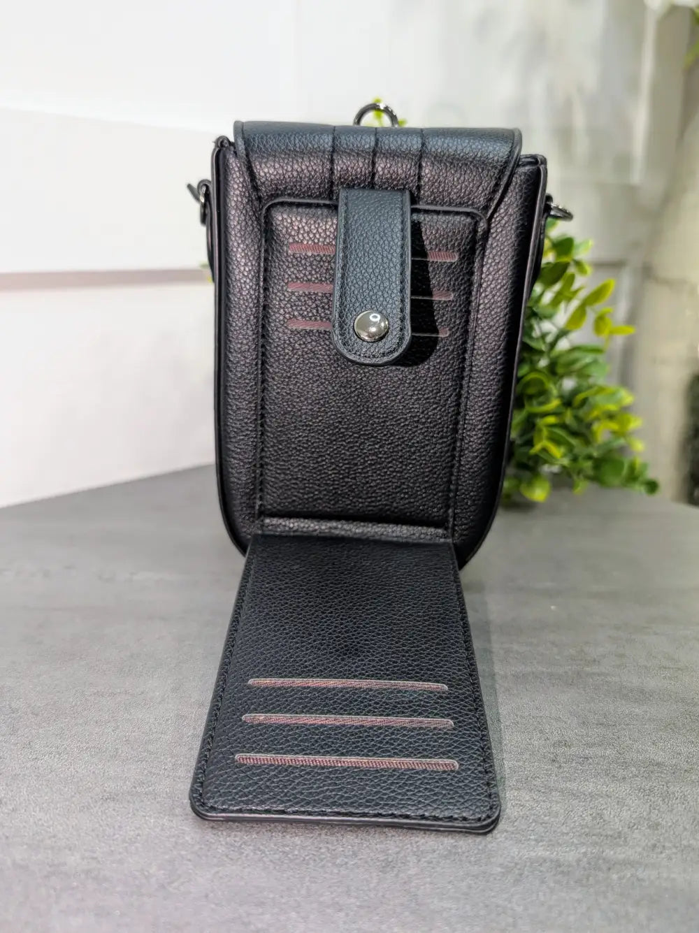 Tazmin Phone Bag BLACK