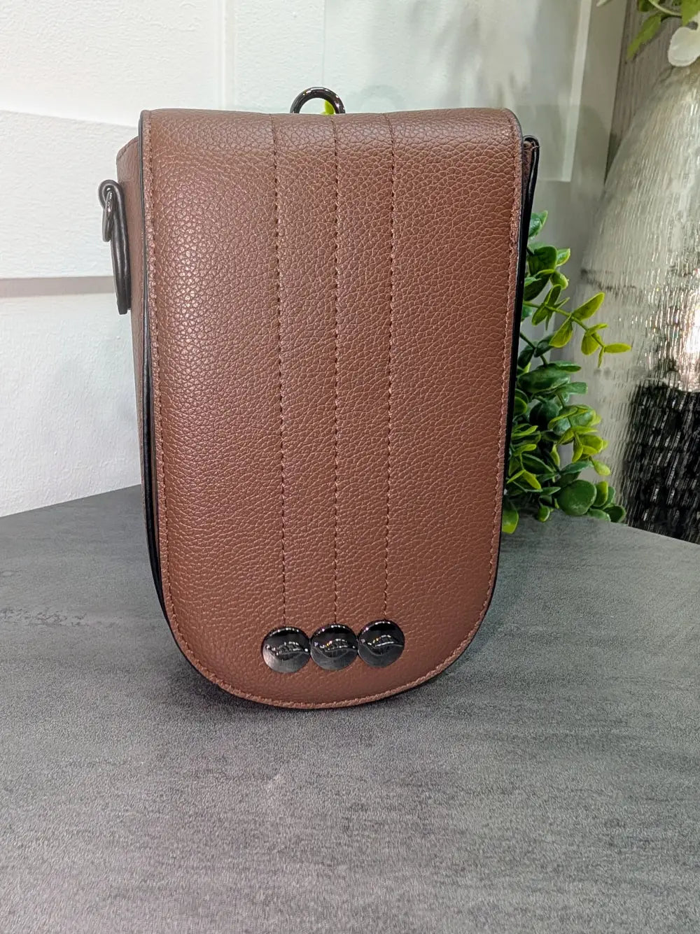 Tazmin Phone Bag CHOCOLATE