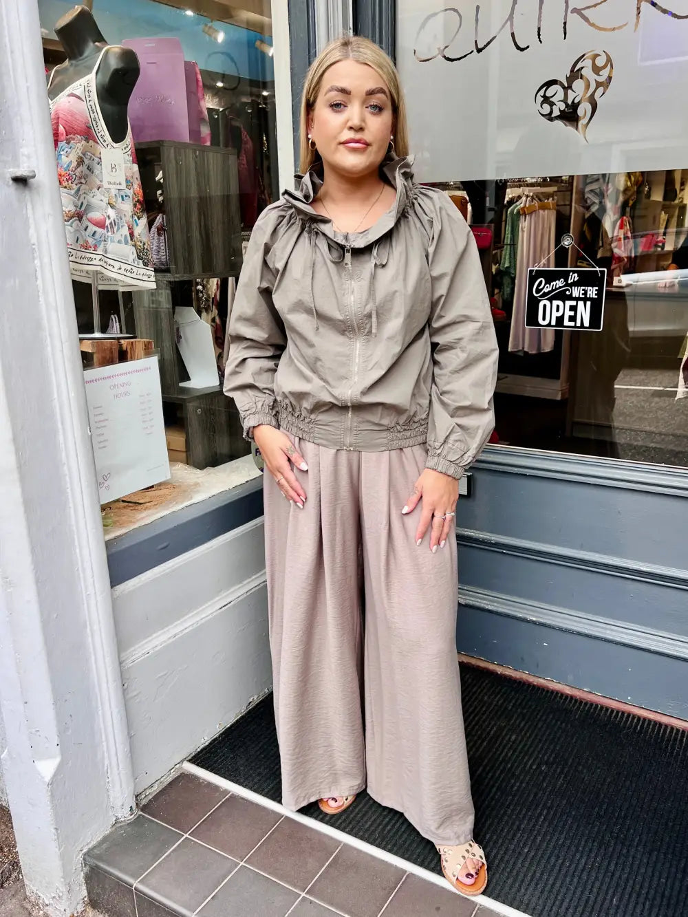 Teagan Ruffle Neck Jacket MOCHA