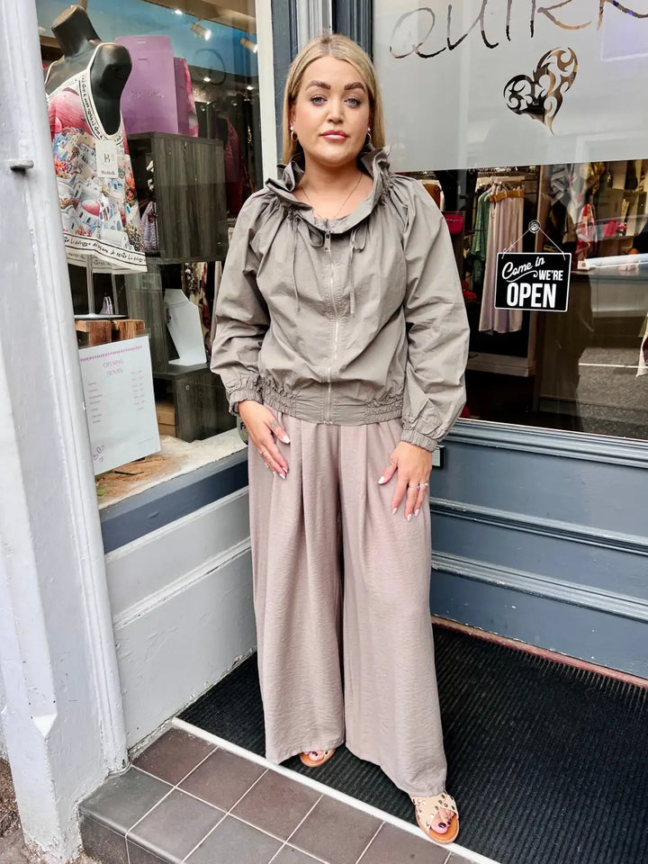 Teagan Ruffle Neck Jacket MOCHA