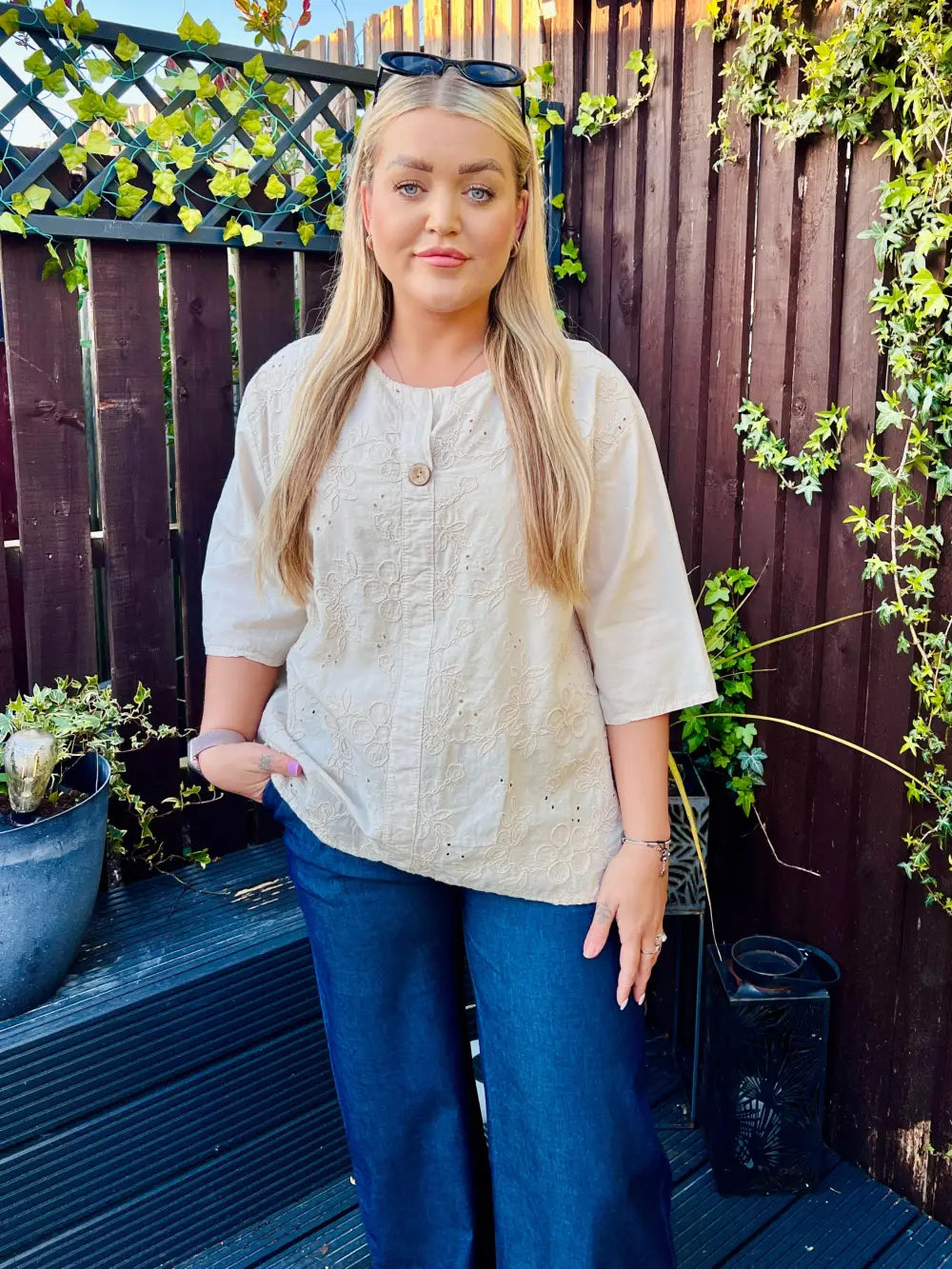 Terri Floral Embroidered Top STONE