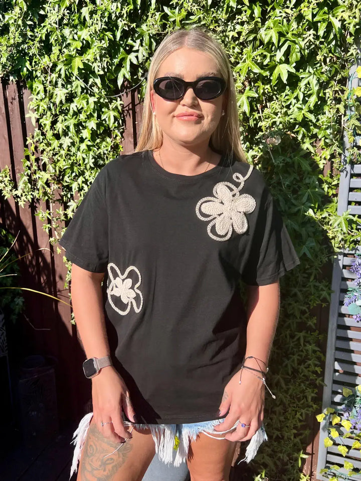 Tia Embroidered Flower T-Shirt BLACK - L/XL