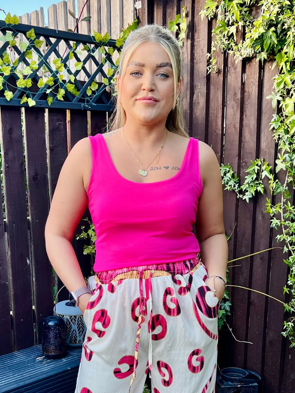 Tina Stretch Vest CERISE