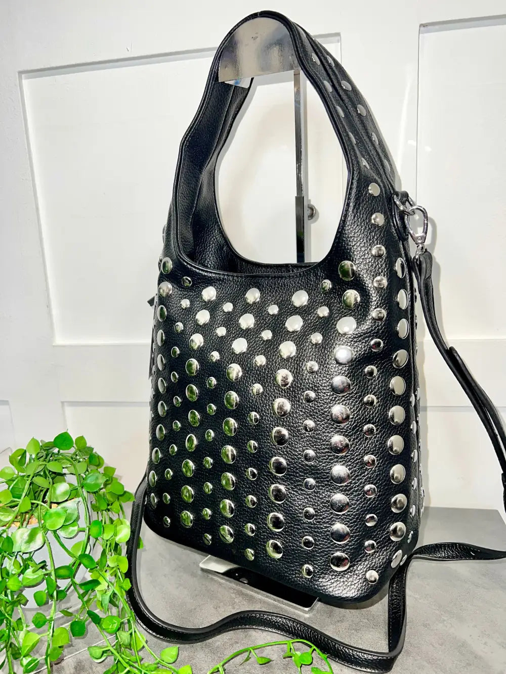 Vallan Stud Bucket Bag BLACK - Crossbody